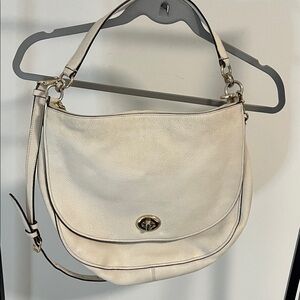 Coach Cream Leather Shoulder Bag